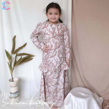 Leeya Sakura Kurung (Nude)