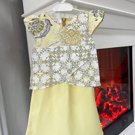 Kurung Batik (Yellow)