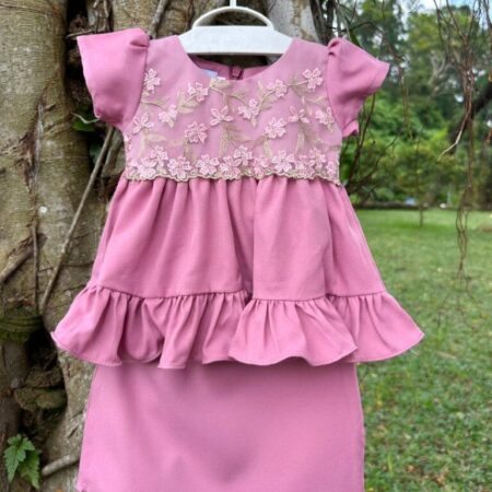 Ruffle Kurung (Dusty Pink)