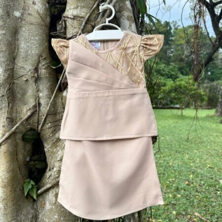 Pleated Kurung (Nude)